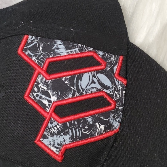 Y2K World Industries Skateboarding Pitchfork W Embroidered Flatbill Snapback Hat - Picture 3 of 11